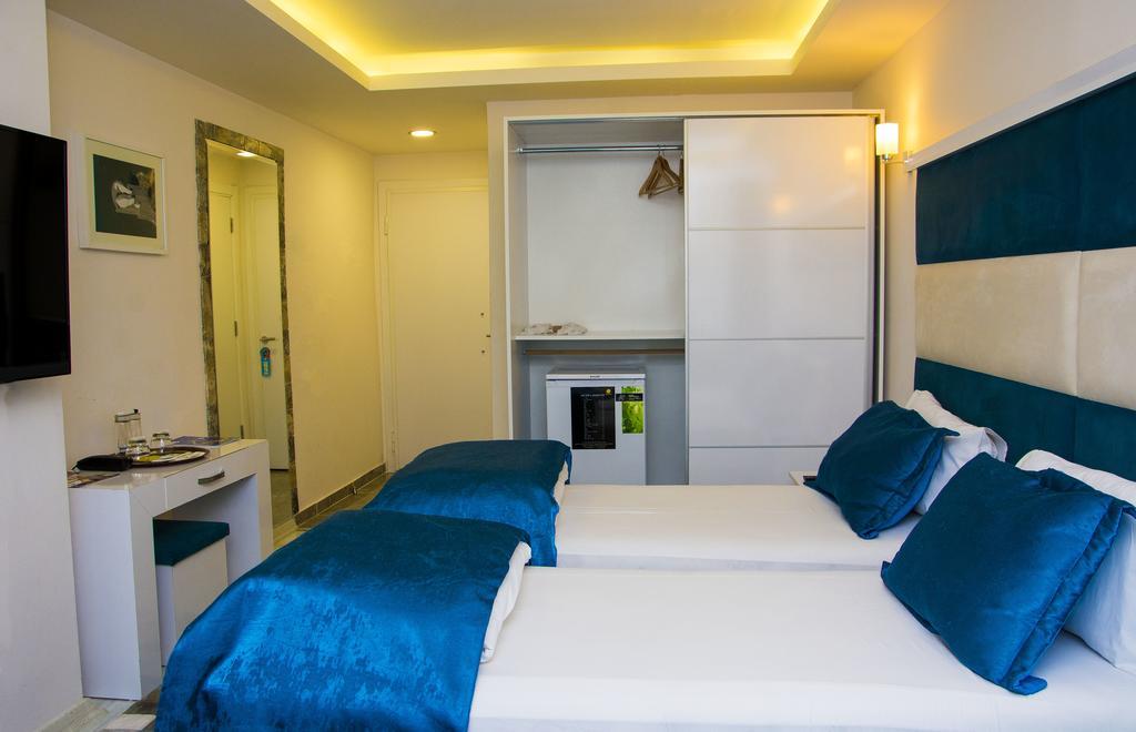 Deep Hotel Истанбул Екстериор снимка