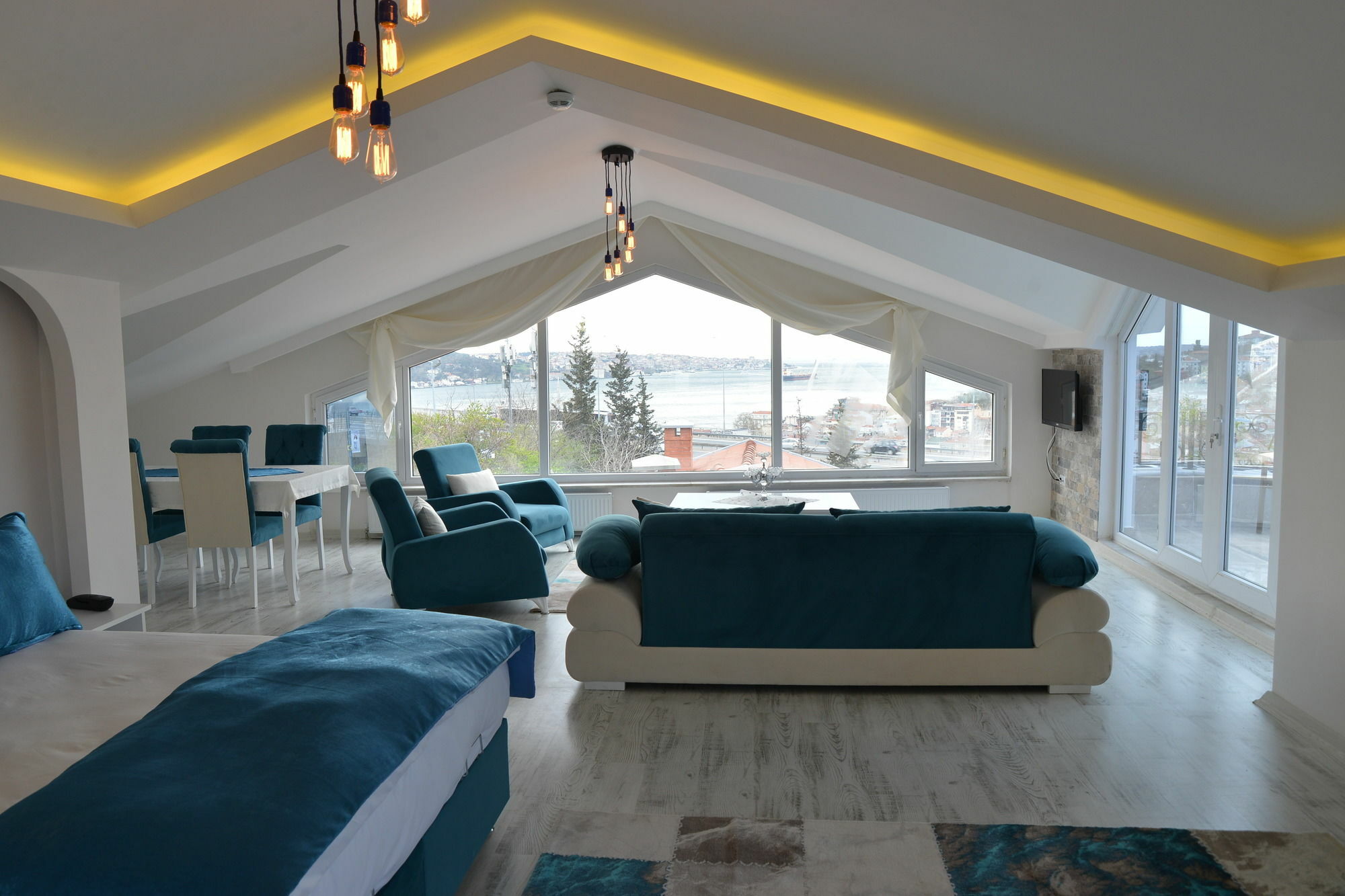 Deep Hotel Истанбул Екстериор снимка