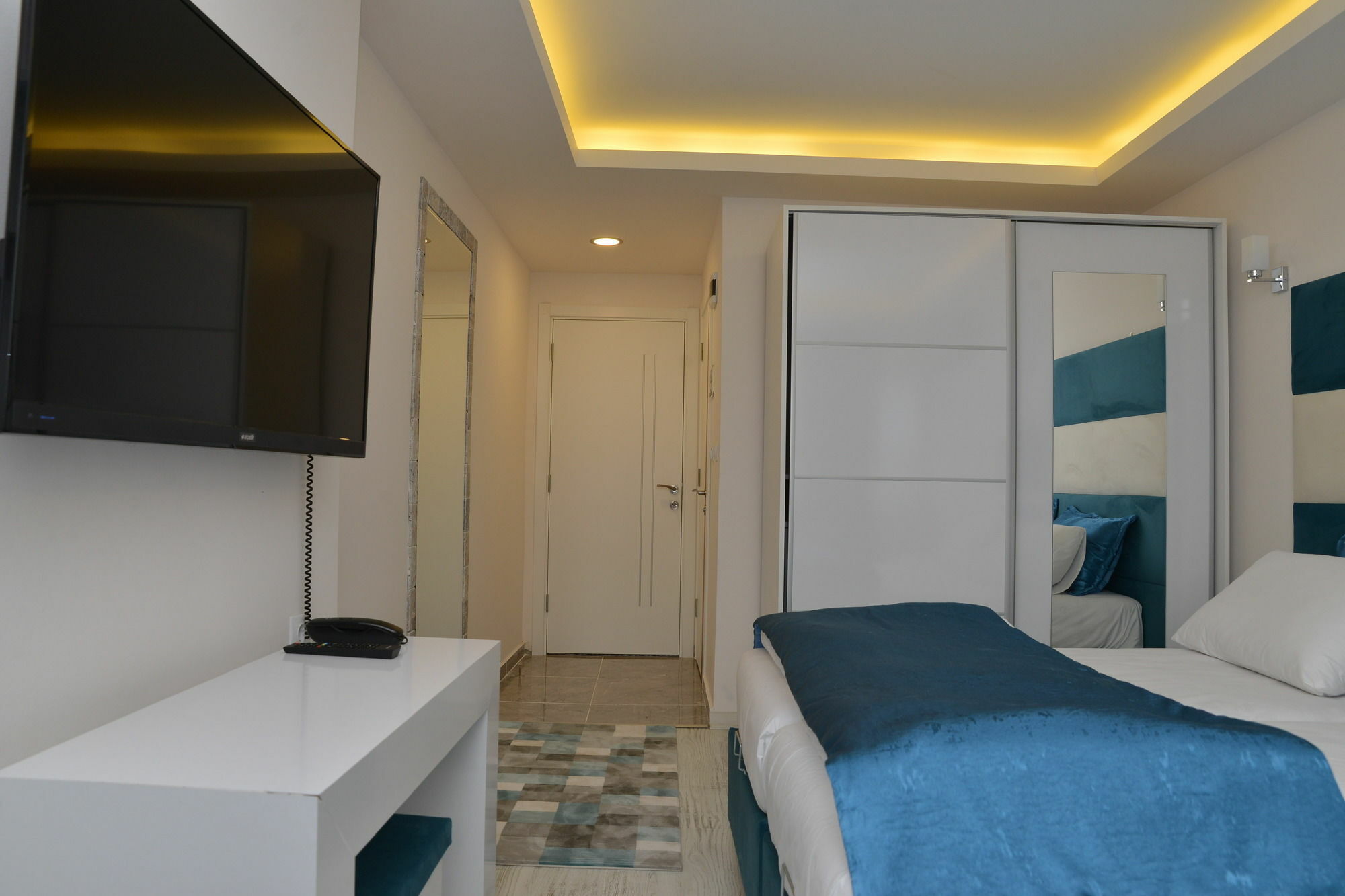 Deep Hotel Истанбул Екстериор снимка