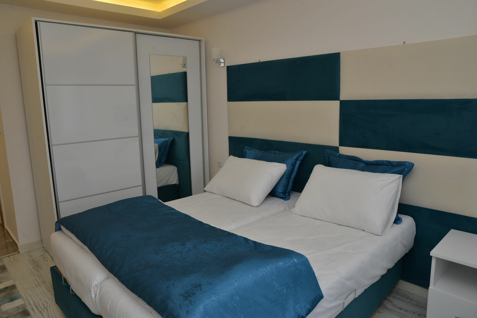 Deep Hotel Истанбул Екстериор снимка